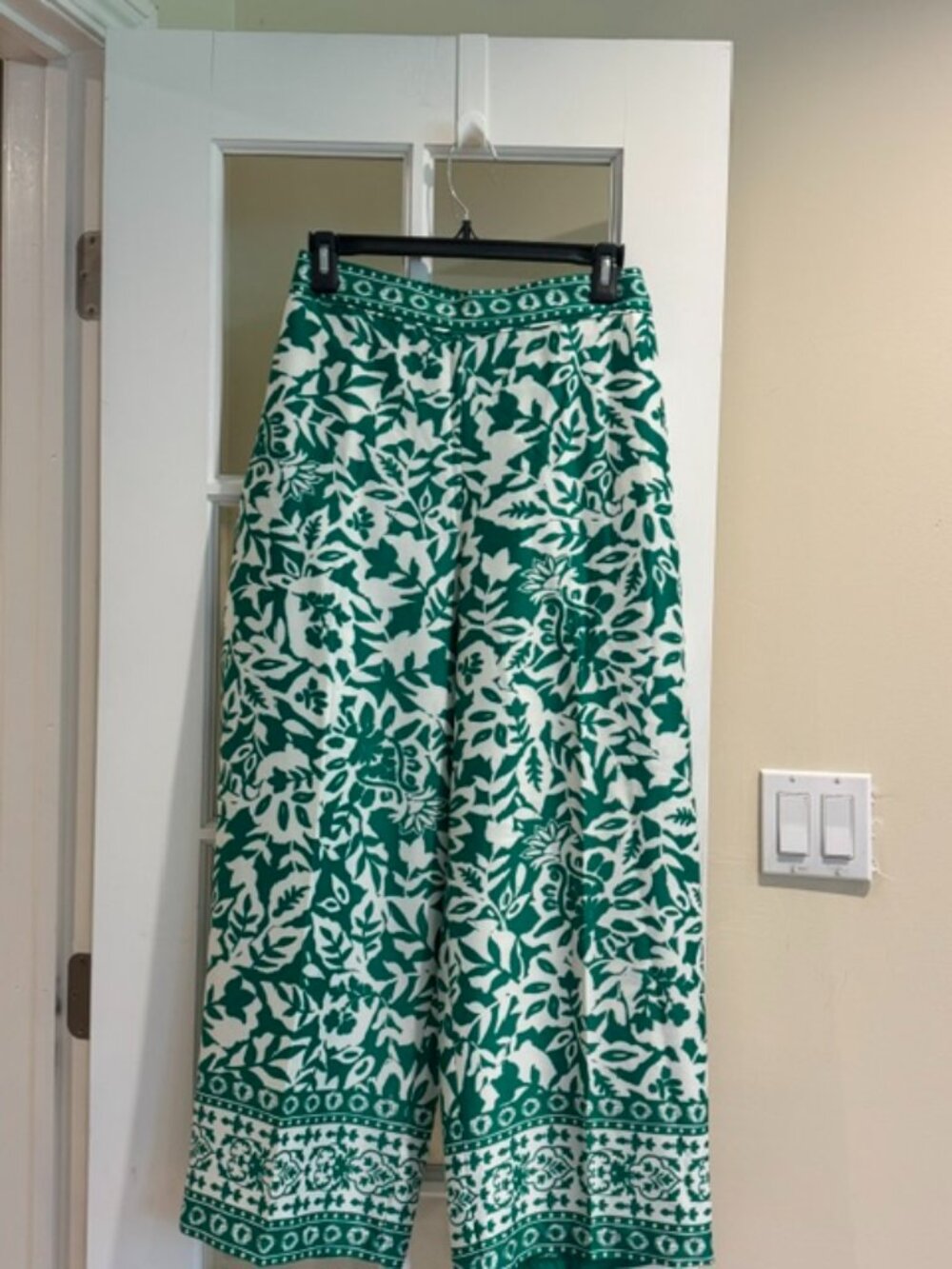 Elaine Rose Silky Green and White Wide Leg Pants Size XL